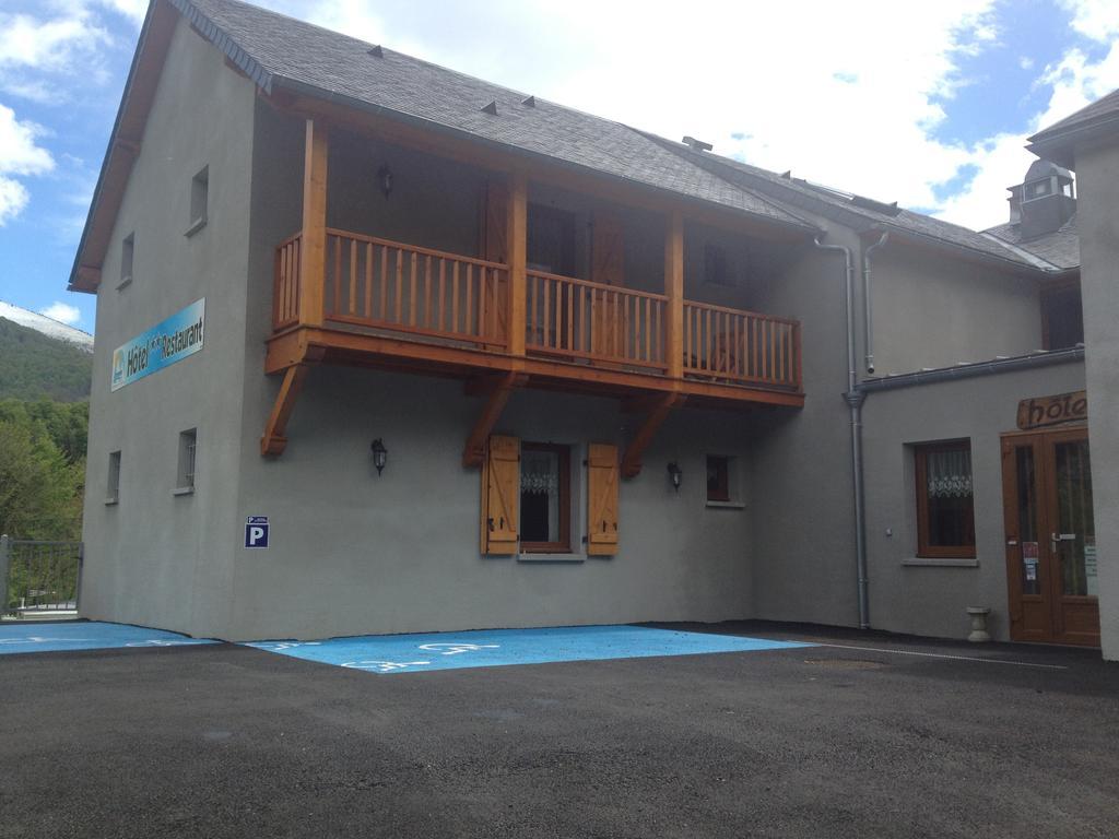 Auberge des Pyrénées Sainte-Marie-de-Campan Habitación foto