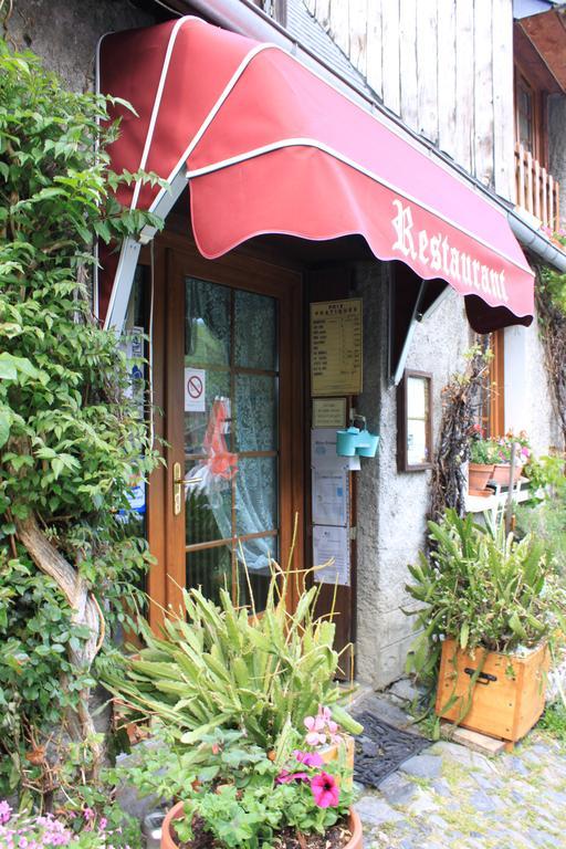 Auberge des Pyrénées Sainte-Marie-de-Campan Exterior foto